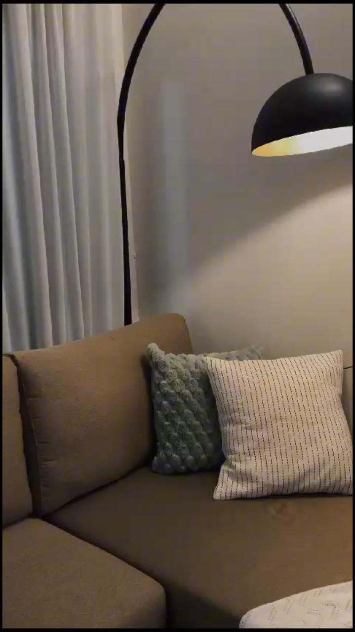 Metal Arch Lamp