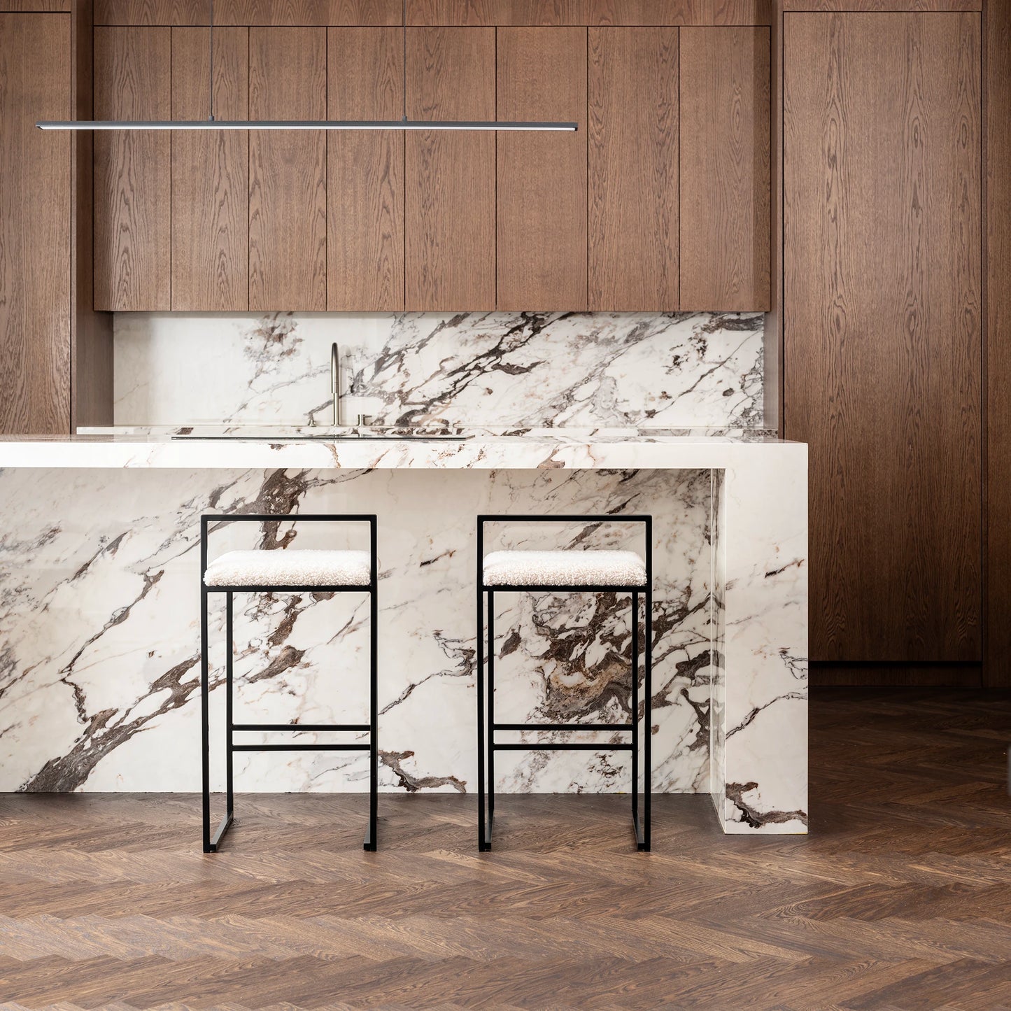 X Bar Stool – Customizable Elegance at 25" Height