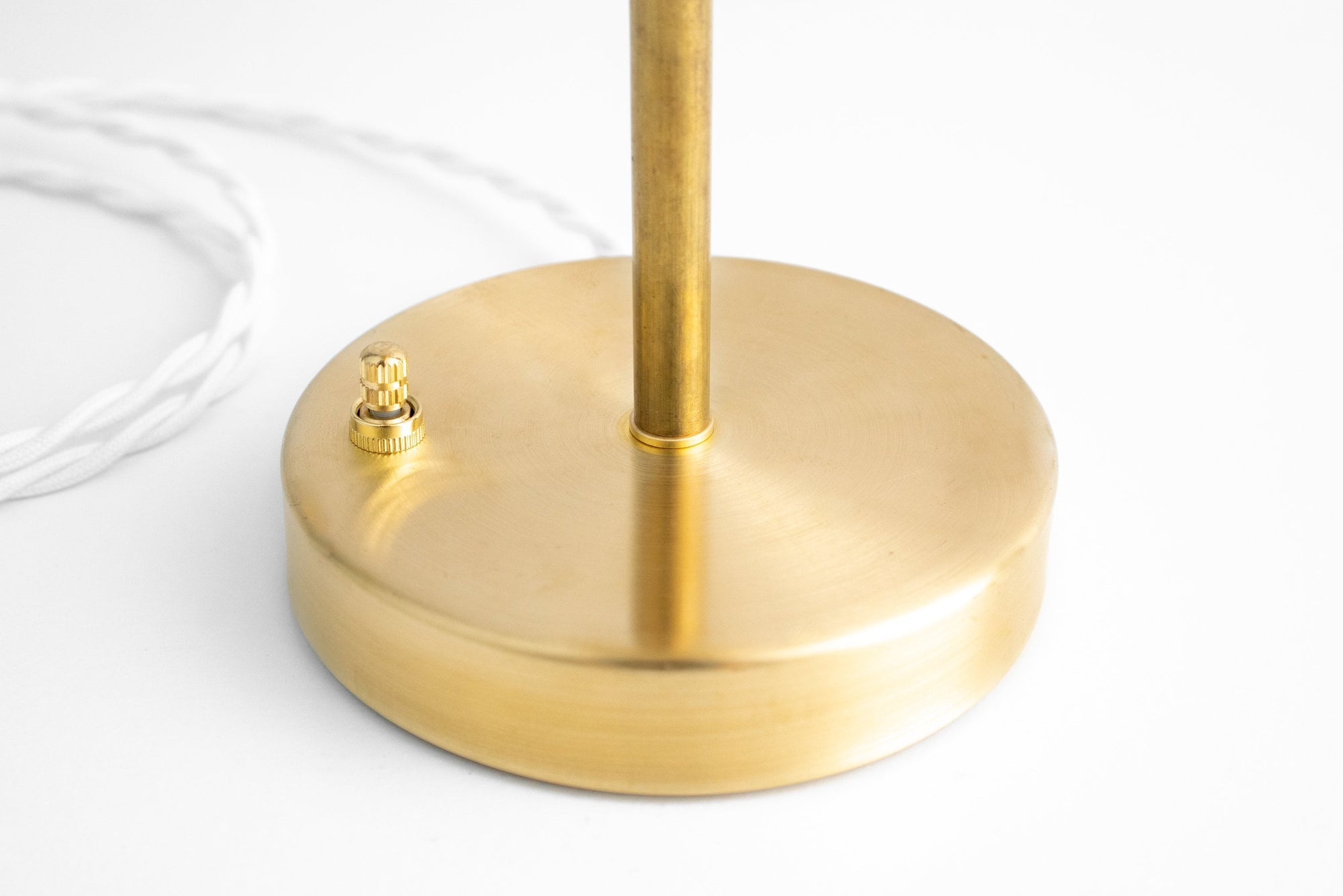 Ball TABLE LAMP