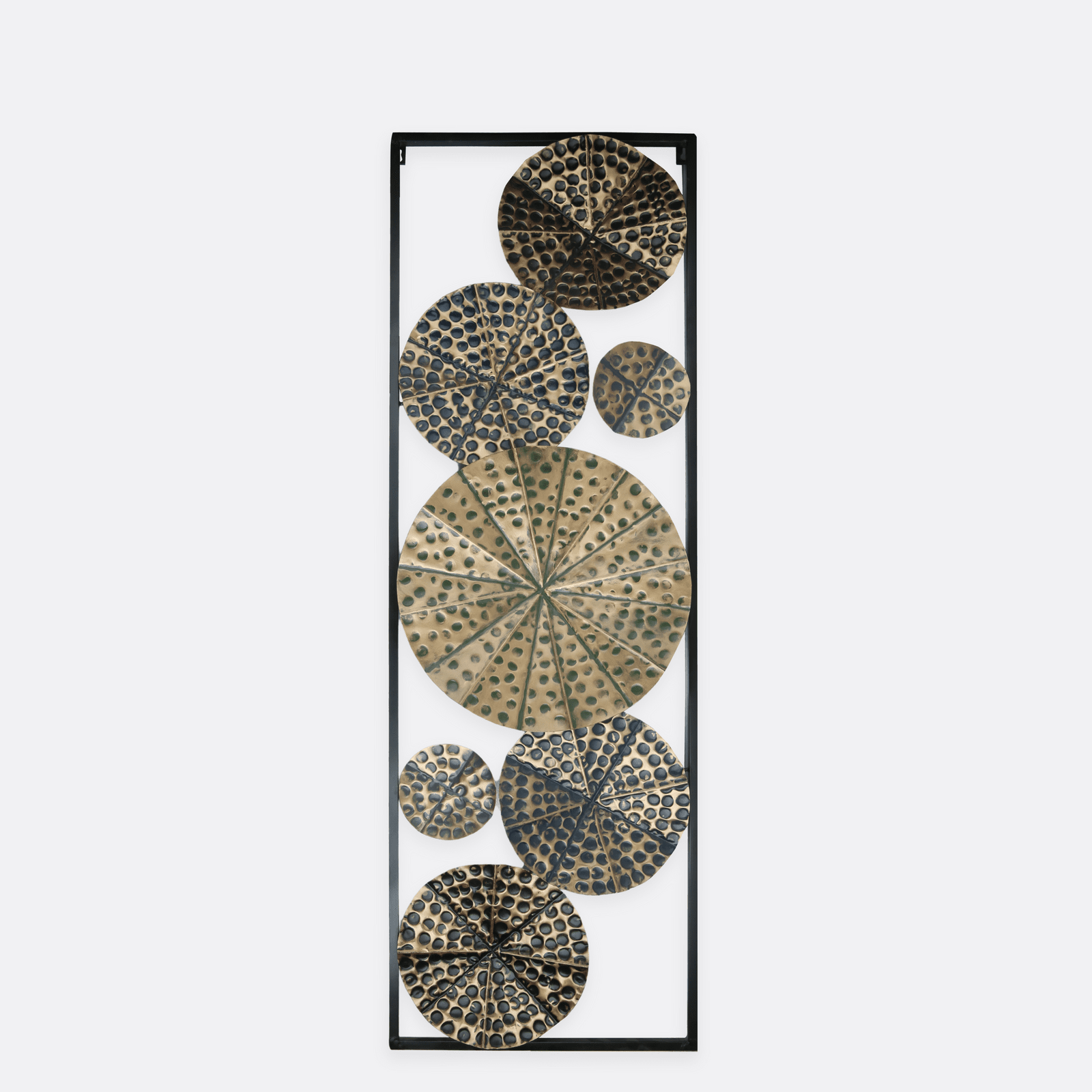 VINTAGE METALLIC WALL HANGING - The DecFair