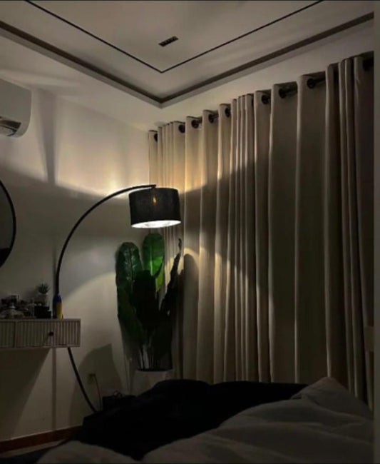 Black Crescent Arch Lamp