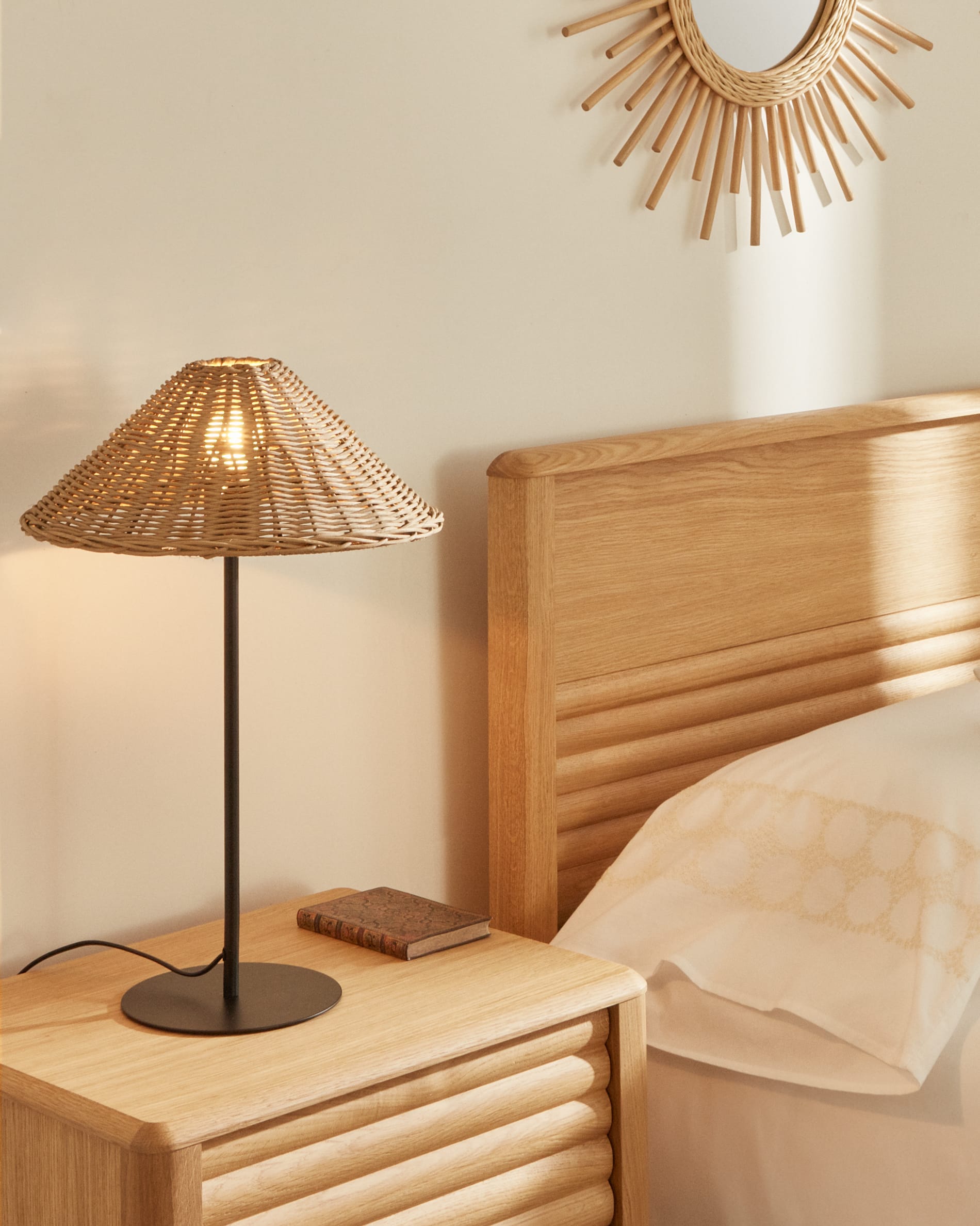 Urania table lamp