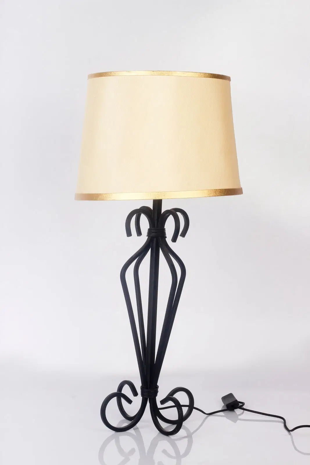 Kistner Black Table Lamp - The DecFair