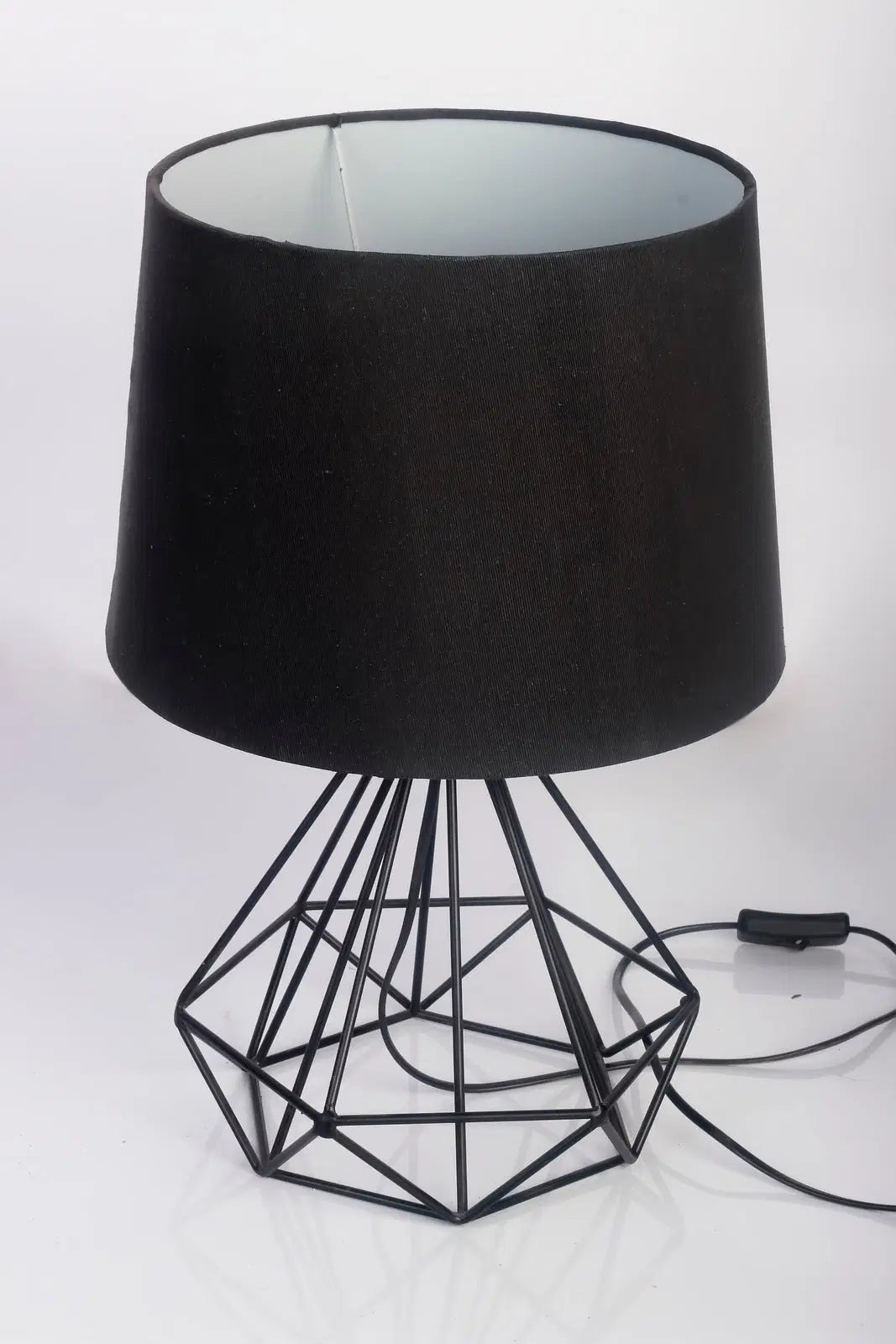 Geometric metallic side lamp - The DecFair