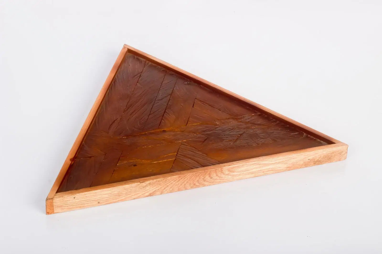 Triangle tray - The DecFair