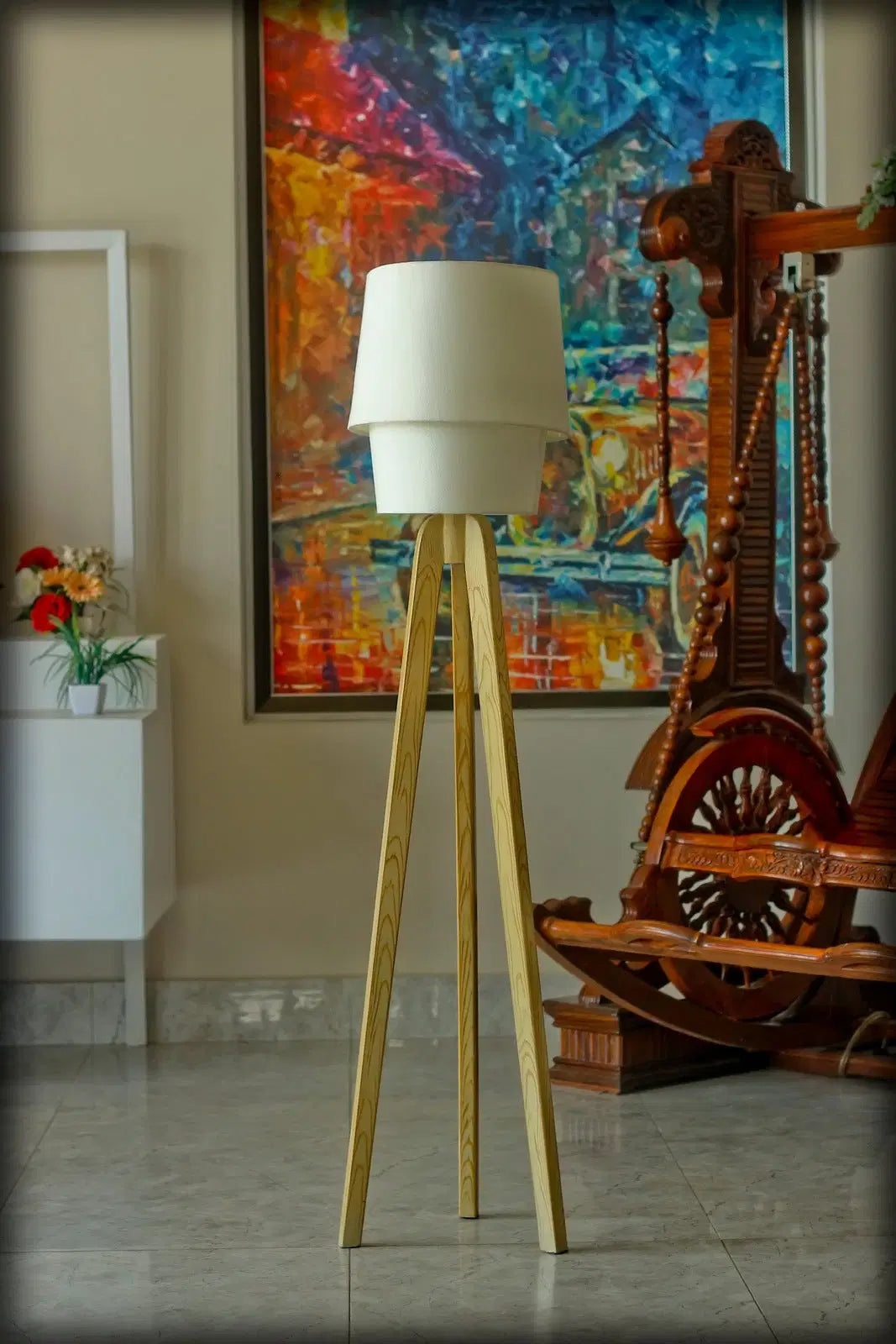 Decfair D conic tripod lamp