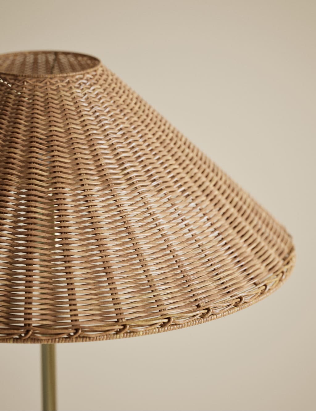 Decfair Rattan Floor Lamp