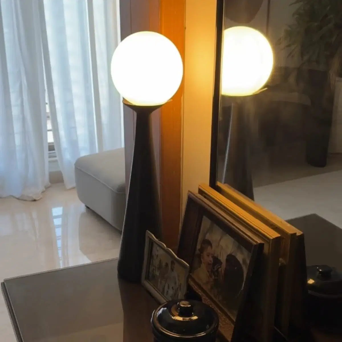 AERIN Galassia Table Lamp in Midnight Black