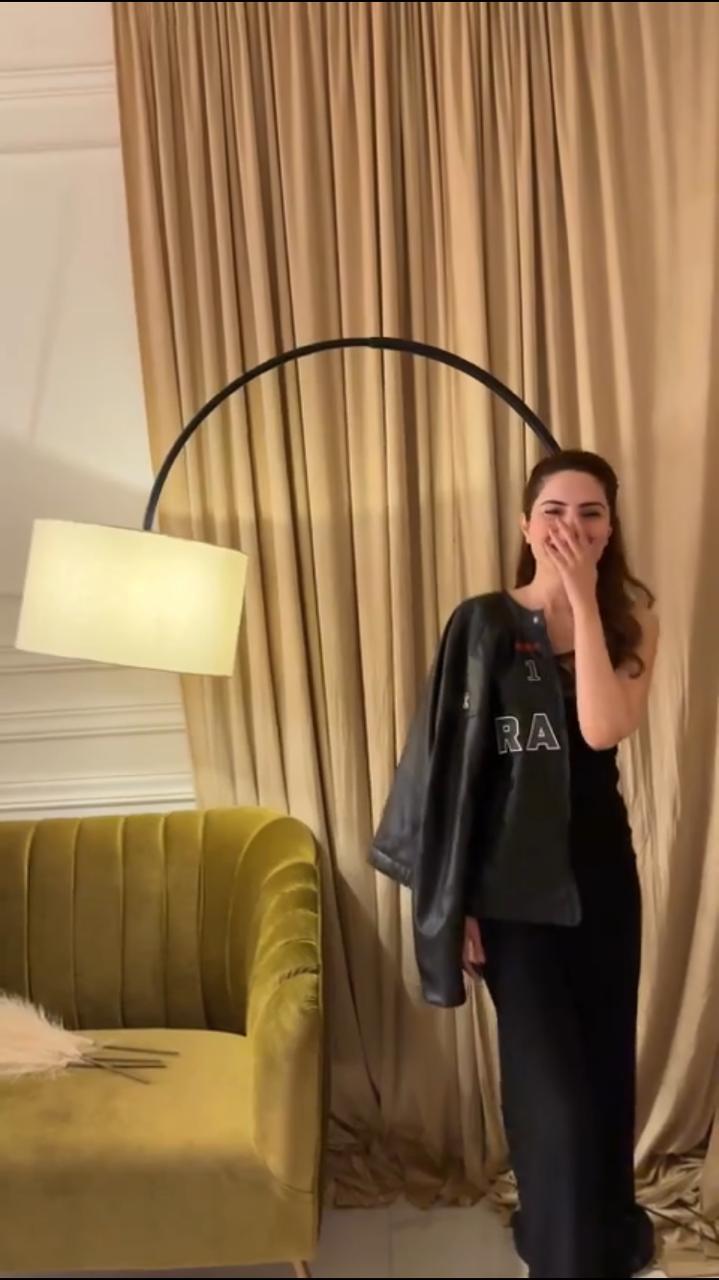 Snowfall Arch Lamp