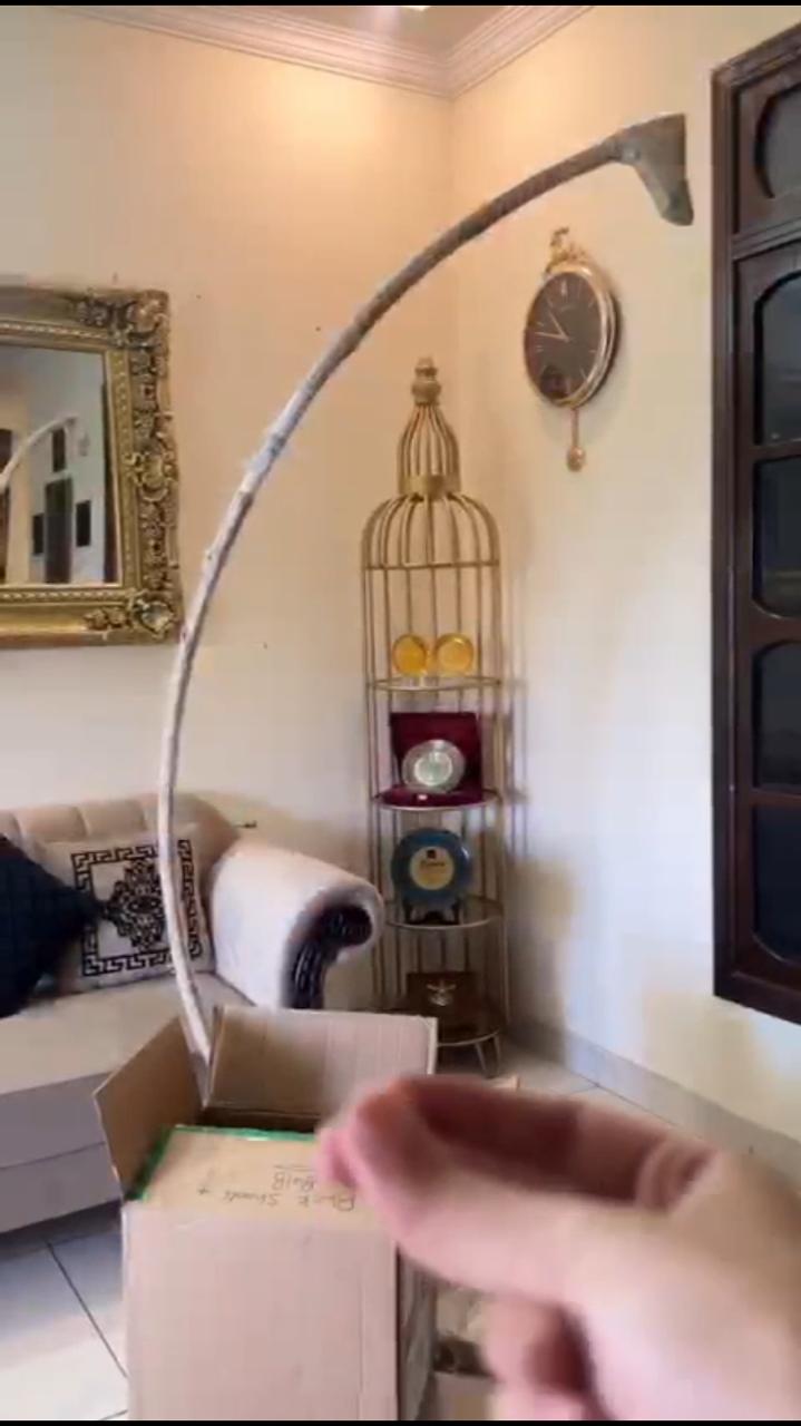 Black Crescent Arch Lamp