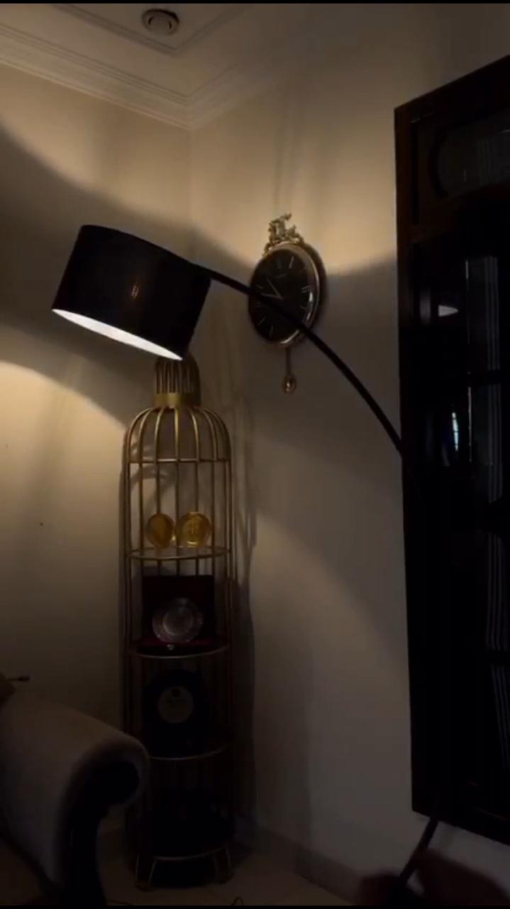 Black Crescent Arch Lamp