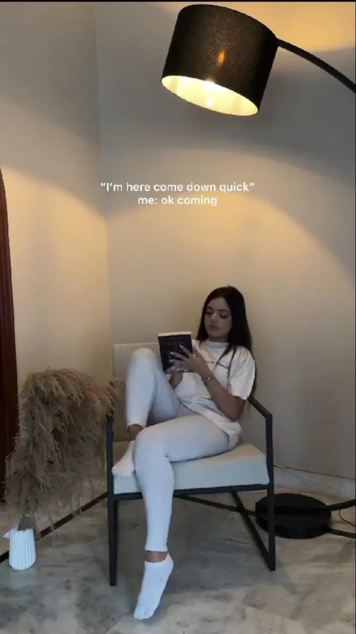 Black Crescent Arch Lamp