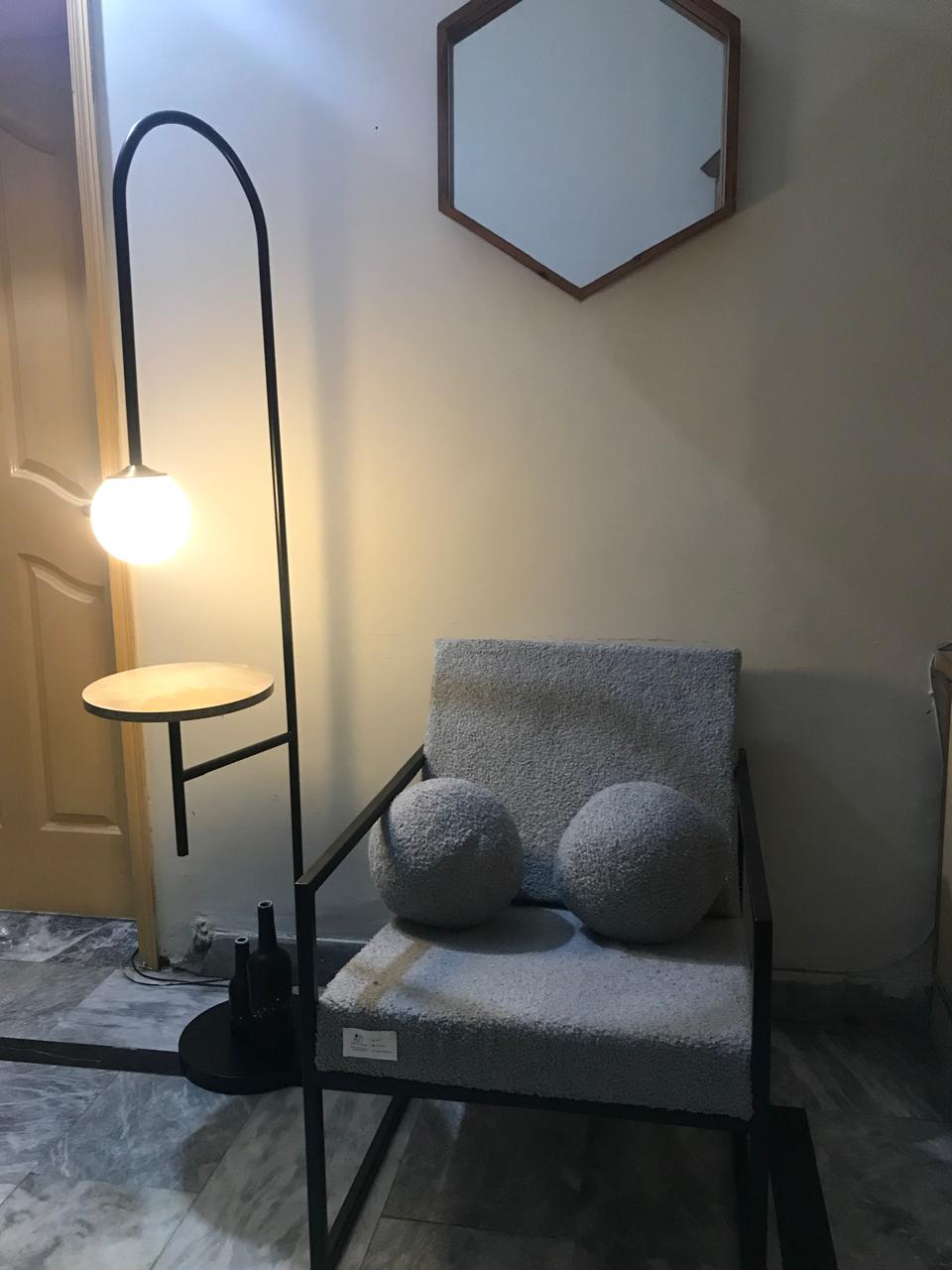 Table Top Ball Lamp