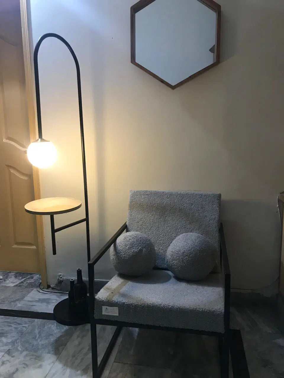 Table Top Ball Lamp