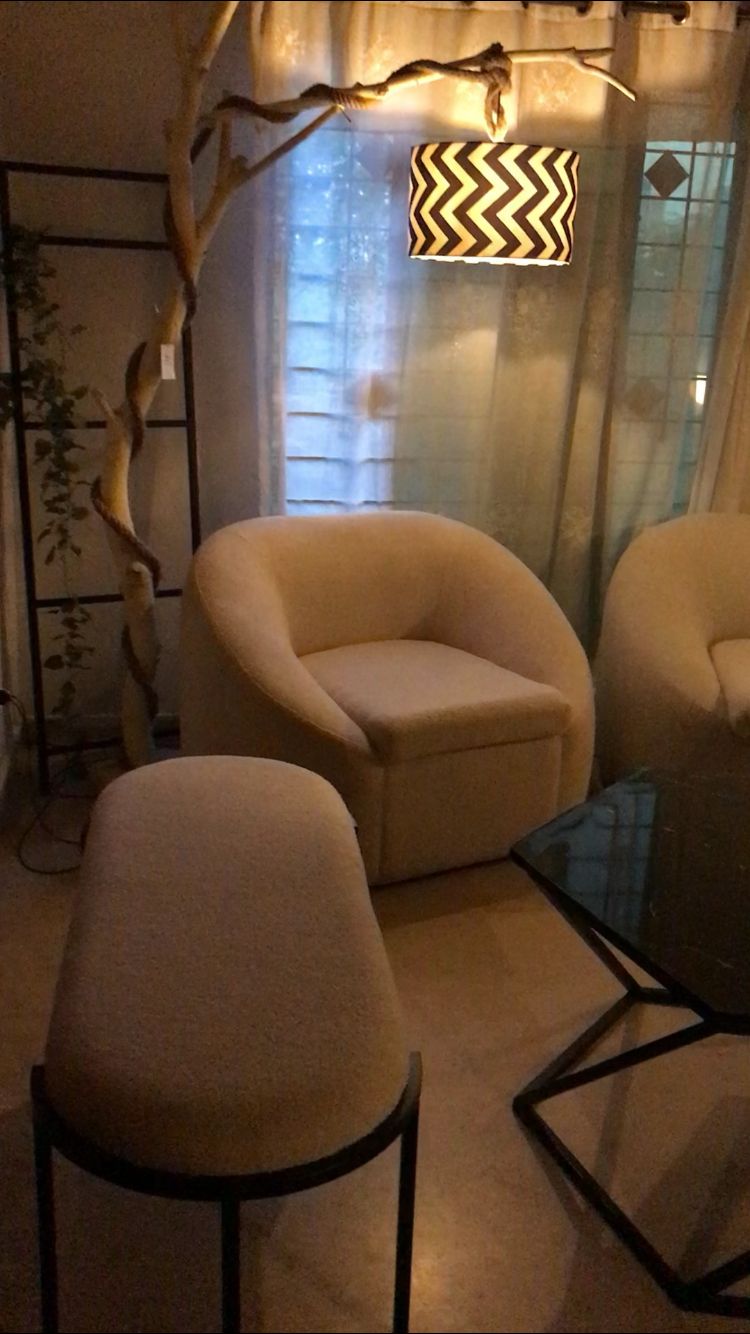 1-Boucle Sofa Seat