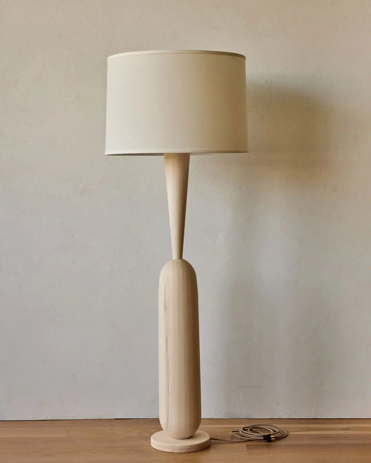 V-Floor Lamp