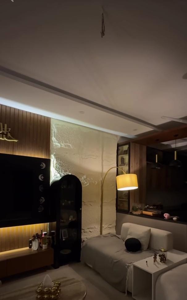 Golden Arch Lamp