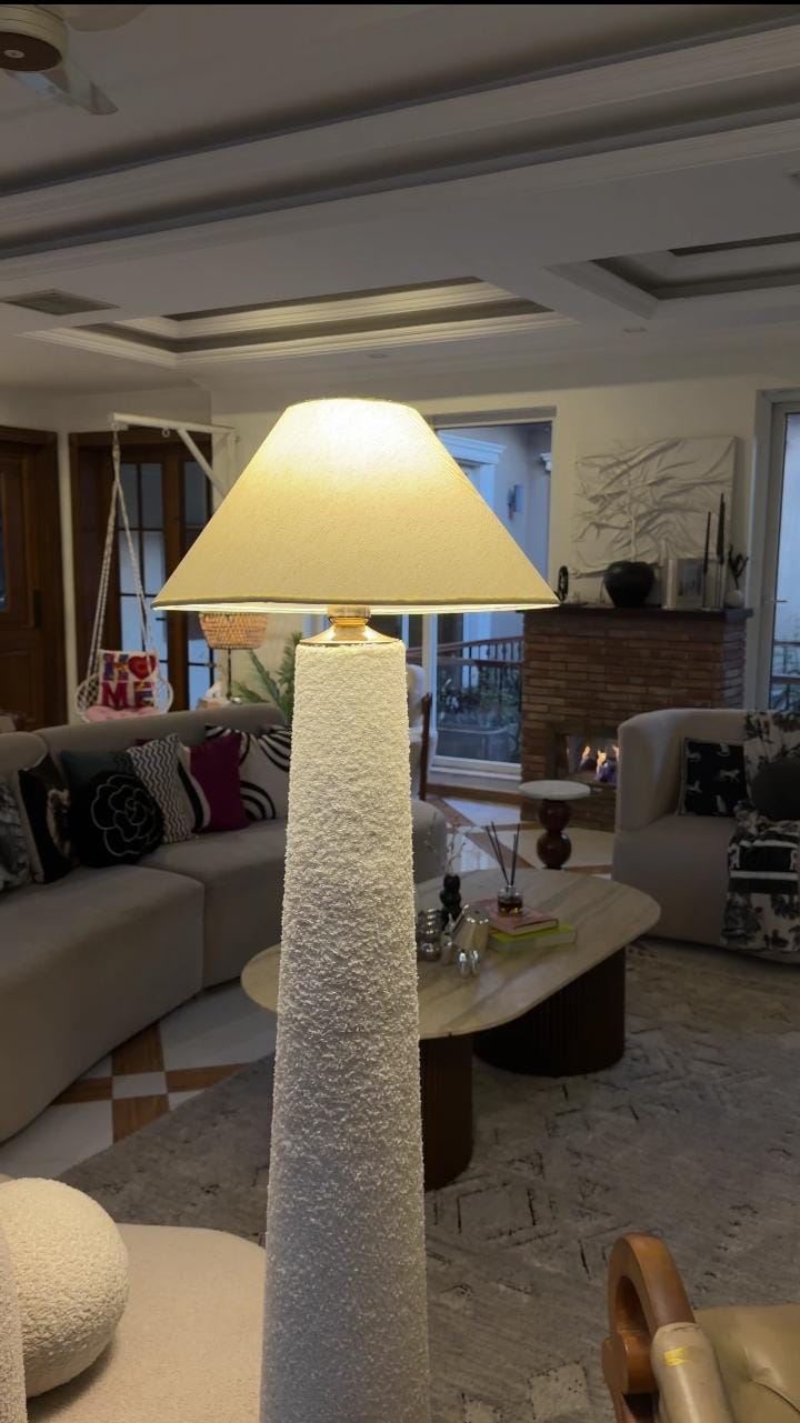 Solid Wooden Boucle Floor Lamp