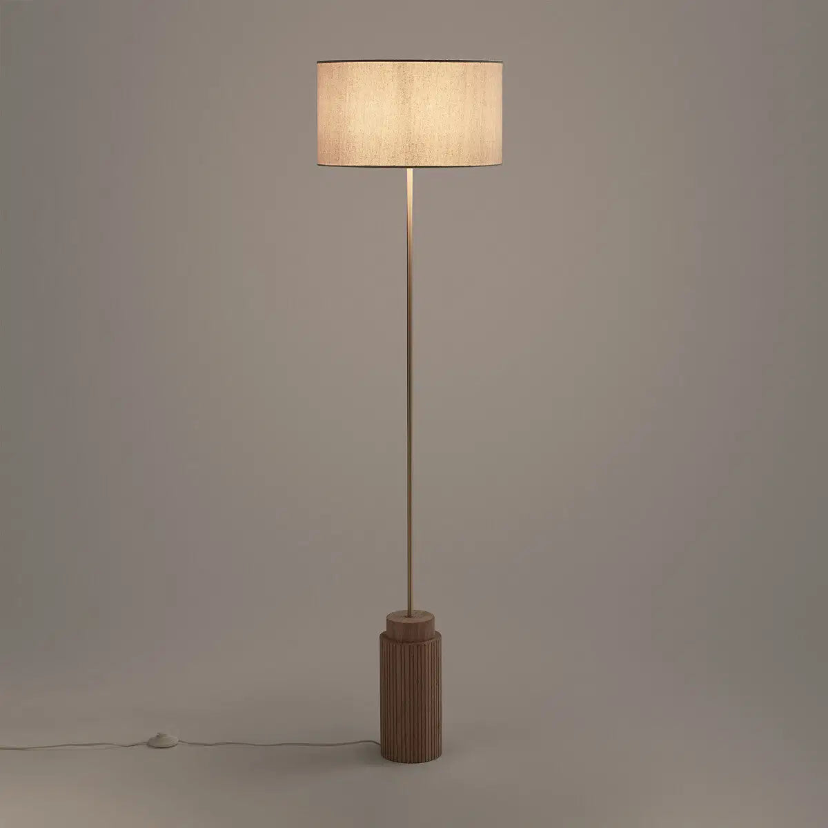 Elegant Floor Lamp – 6 Feet Tall with Brass Rod &amp; Wooden Base