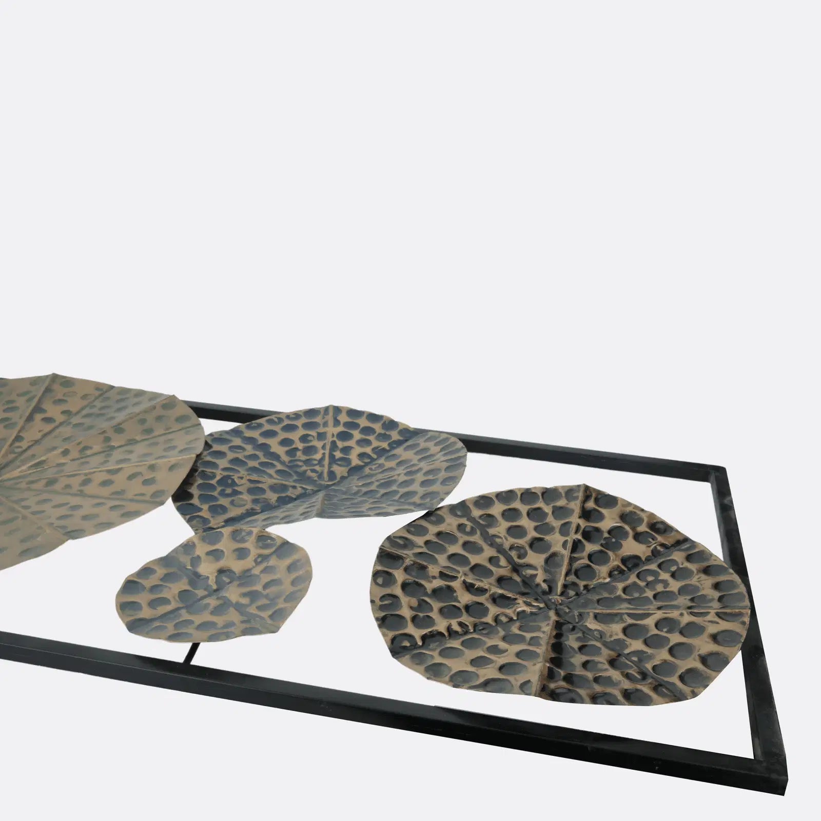 VINTAGE METALLIC WALL HANGING - The DecFair