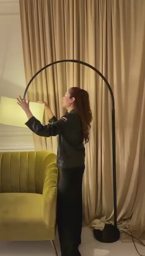 Snowfall Arch Lamp