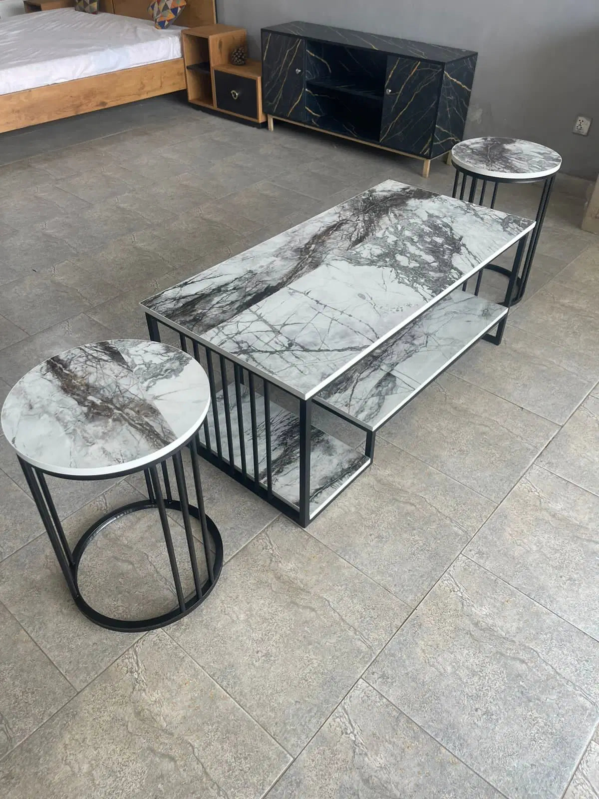 Coffee table set of 3