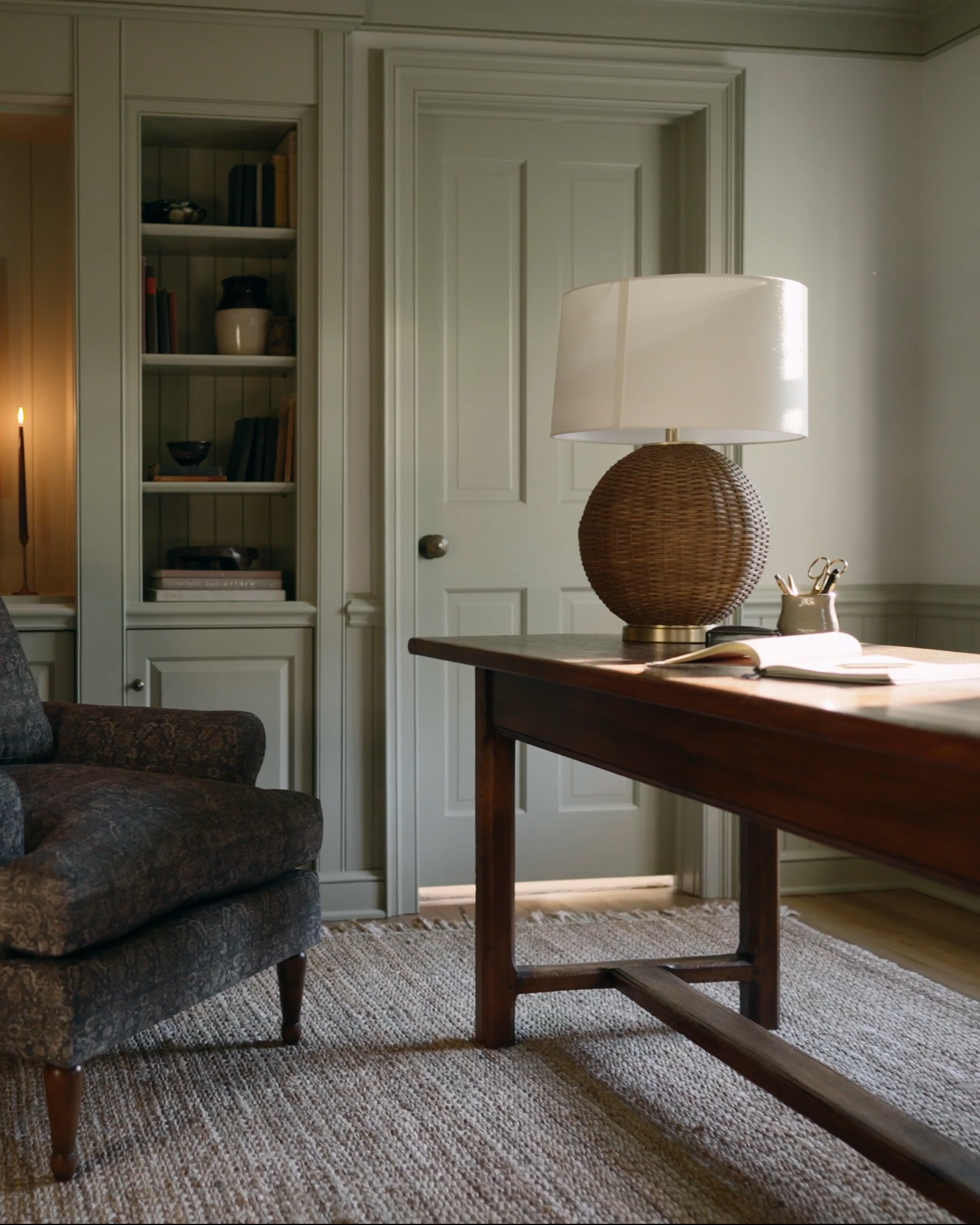 Evan Rattan Table Lamp