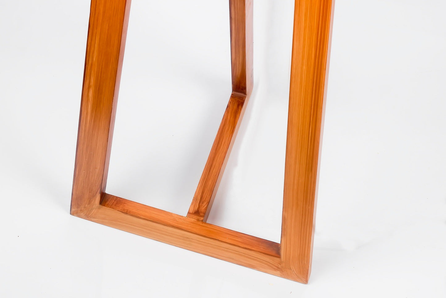 Decfair Tripod Wooden Lamp - The DecFair